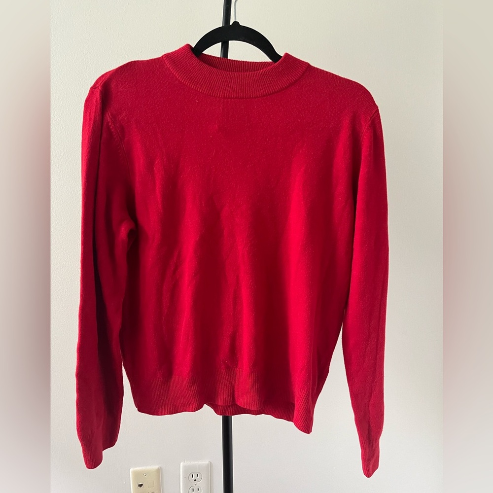 Vintage red sweater